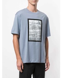 hellblaues bedrucktes T-Shirt mit einem Rundhalsausschnitt von Emporio Armani