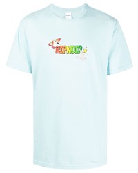 hellblaues bedrucktes T-Shirt mit einem Rundhalsausschnitt von RIPNDIP