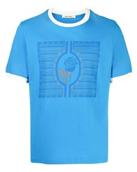 hellblaues bedrucktes T-Shirt mit einem Rundhalsausschnitt von Wales Bonner