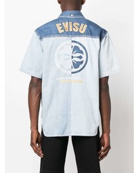 hellblaues besticktes Jeans Kurzarmhemd von Evisu