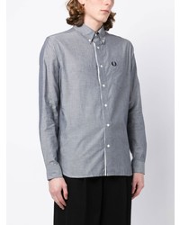 hellblaues besticktes Langarmhemd von Fred Perry