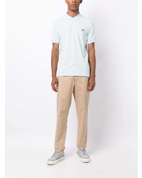 hellblaues besticktes Polohemd von Fred Perry