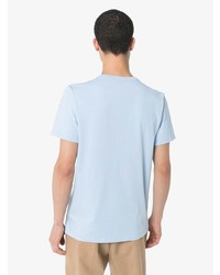 hellblaues besticktes T-Shirt mit einem Rundhalsausschnitt von MAISON KITSUNÉ