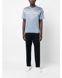 hellblaues besticktes T-Shirt mit einem Rundhalsausschnitt von Emporio Armani