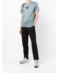 hellblaues besticktes T-Shirt mit einem Rundhalsausschnitt von Emporio Armani