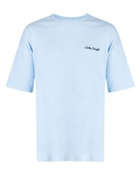 hellblaues besticktes T-Shirt mit einem Rundhalsausschnitt von FIVE CM