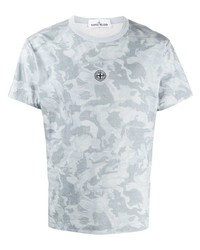 hellblaues Camouflage T-Shirt mit einem Rundhalsausschnitt