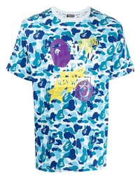 hellblaues Camouflage T-Shirt mit einem Rundhalsausschnitt von A Bathing Ape