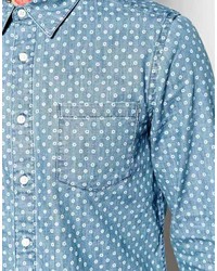 hellblaues gepunktetes Chambray Langarmhemd von Asos