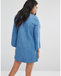hellblaues gerade geschnittenes Kleid aus Jeans von Only