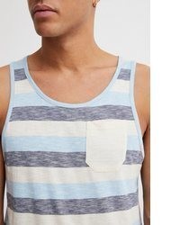 hellblaues horizontal gestreiftes Trägershirt von Solid