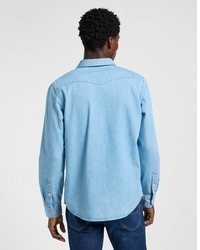 hellblaues Jeanshemd von Lee