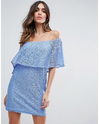 hellblaues schulterfreies Kleid aus Spitze von Asos