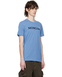 hellblaues Strick T-Shirt mit einem Rundhalsausschnitt von Moncler
