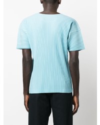 hellblaues Strick T-Shirt mit einem Rundhalsausschnitt von Homme Plissé Issey Miyake