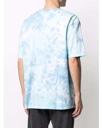 hellblaues Mit Batikmuster T-Shirt mit einem Rundhalsausschnitt von Levi's