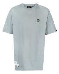 hellblaues T-Shirt mit einem Rundhalsausschnitt von Alpha Industries