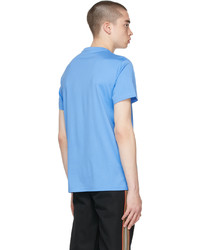 hellblaues T-Shirt mit einem Rundhalsausschnitt von Burberry