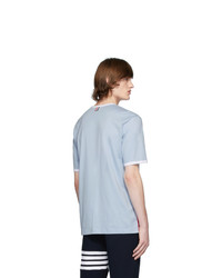 hellblaues T-Shirt mit einem Rundhalsausschnitt von Thom Browne
