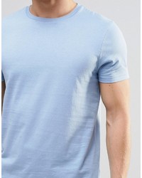 hellblaues T-Shirt mit einem Rundhalsausschnitt von Asos