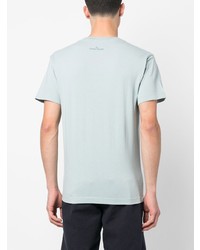 hellblaues T-Shirt mit einem Rundhalsausschnitt von Stone Island