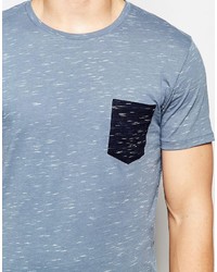 hellblaues T-Shirt mit einem Rundhalsausschnitt von Selected