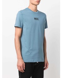 hellblaues T-Shirt mit einem Rundhalsausschnitt von Diesel