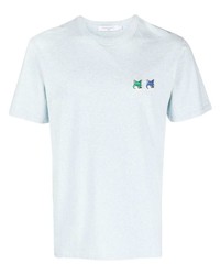 hellblaues T-Shirt mit einem Rundhalsausschnitt von MAISON KITSUNÉ