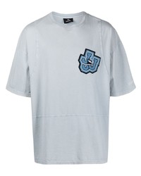 hellblaues T-Shirt mit einem Rundhalsausschnitt von Mauna Kea