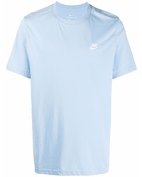 hellblaues T-Shirt mit einem Rundhalsausschnitt von Nike