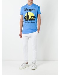 hellblaues T-Shirt mit einem Rundhalsausschnitt von DSQUARED2