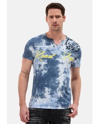 hellblaues T-Shirt mit einem V-Ausschnitt von Cipo & Baxx