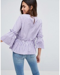 hellviolette Bluse mit Rüschen von Asos