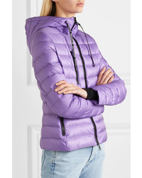 hellviolette Daunenjacke von Moncler