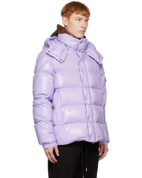 hellviolette Daunenjacke von Moncler