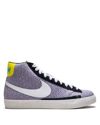 hellviolette hohe Sneakers von Nike