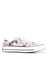 hellviolette niedrige Sneakers mit Blumenmuster von Converse