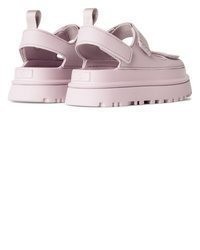 hellviolette Sandalen von UGG