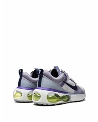 hellviolette Sportschuhe von Nike