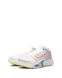 hellviolette Sportschuhe von Nike