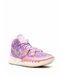 hellviolette Sportschuhe von Nike