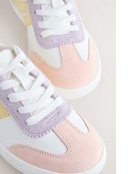 hellviolette Turnschuhe von NEXT