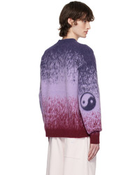 hellvioletter bedruckter flauschiger Pullover mit einem Rundhalsausschnitt von Madhappy
