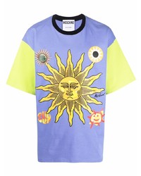 hellviolettes bedrucktes T-Shirt mit einem Rundhalsausschnitt von Moschino