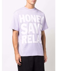 hellviolettes bedrucktes T-Shirt mit einem Rundhalsausschnitt von Honey Fucking Dijon