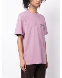 hellviolettes bedrucktes T-Shirt mit einem Rundhalsausschnitt von Stussy