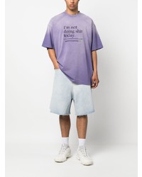 hellviolettes bedrucktes T-Shirt mit einem Rundhalsausschnitt von Vetements