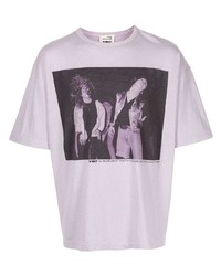 hellviolettes bedrucktes T-Shirt mit einem Rundhalsausschnitt von YMC