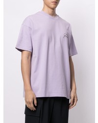 hellviolettes T-Shirt mit einem Rundhalsausschnitt von FIVE CM