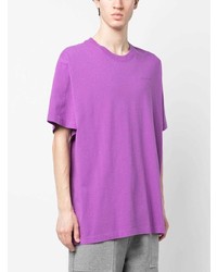 lila bedrucktes T-Shirt mit einem Rundhalsausschnitt von Off-White